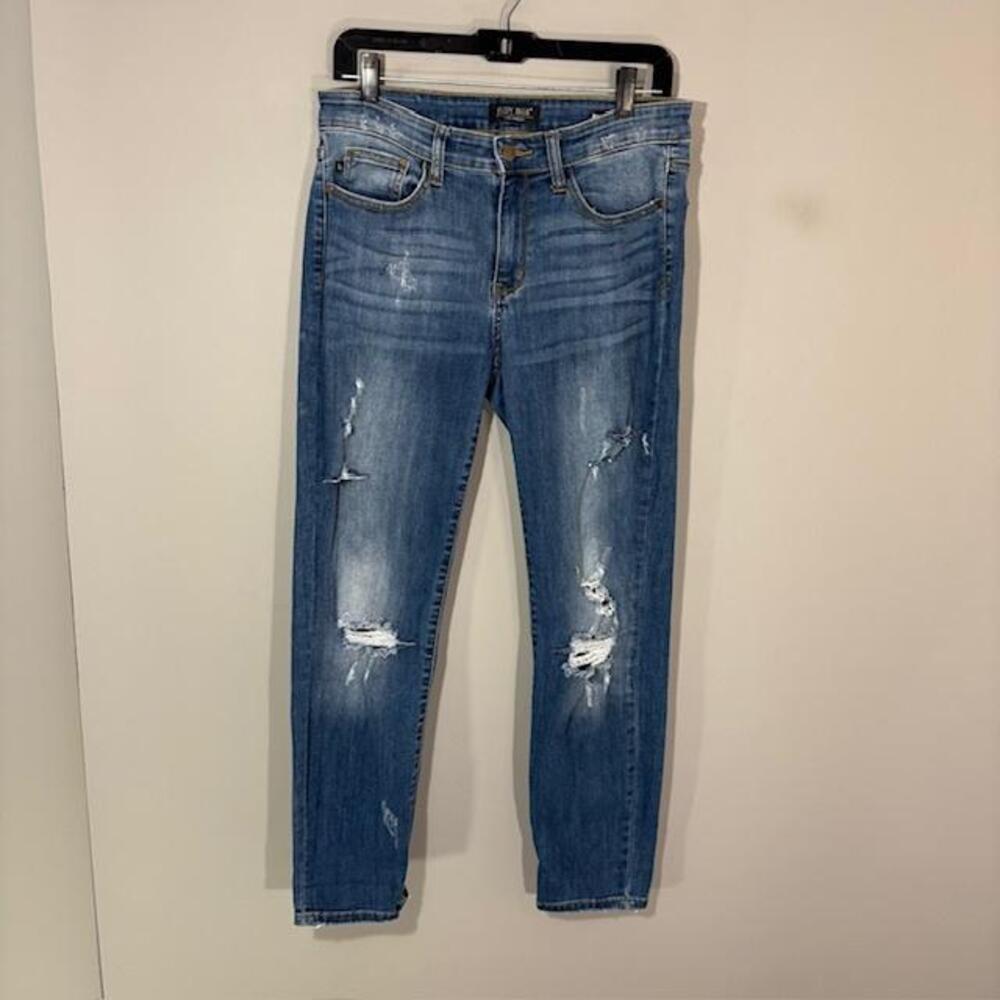 Judy Blue Jeans Womens 11/30 Blue Med Wash Relaxed Skinny Distressed Denim